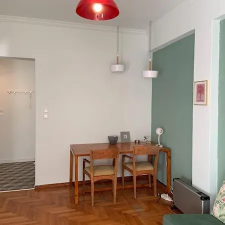 Apartment 5th Floor Bright Flat At Bohemian Exarcheia Athens