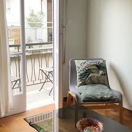Apartment 5th Floor Bright Flat At Bohemian Exarcheia Athens