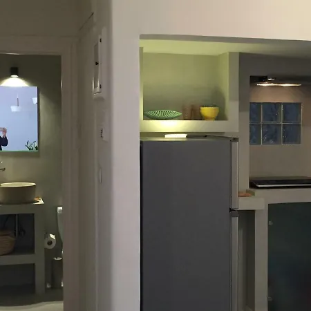 Apartment 5th Floor Bright Flat At Bohemian Exarcheia Athens