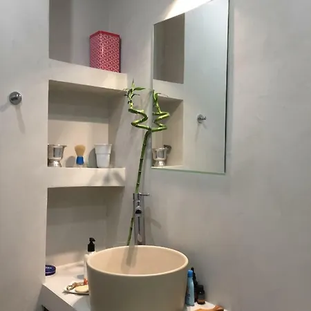 5th Floor Bright Flat At Bohemian Exarcheia Apartment *